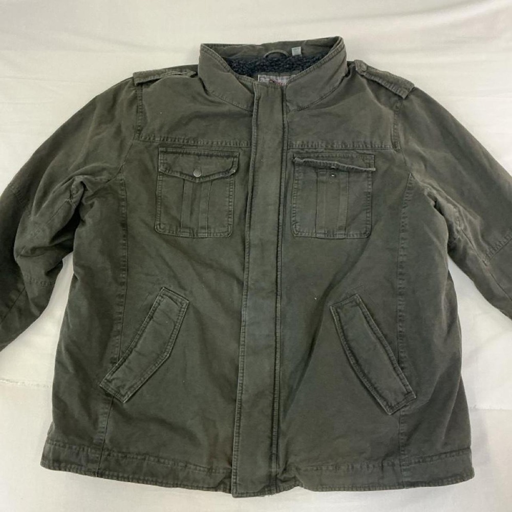 Classic Levi's olive green utility jacket